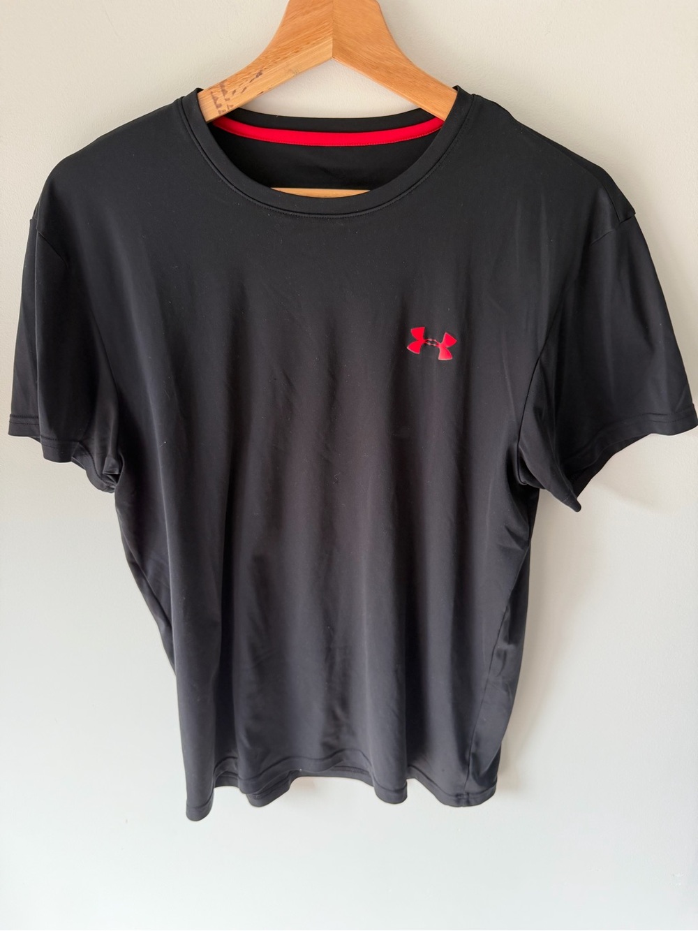 Under Armour Black Short-Sleeve Performance Tee with Red Logo (3-pack)